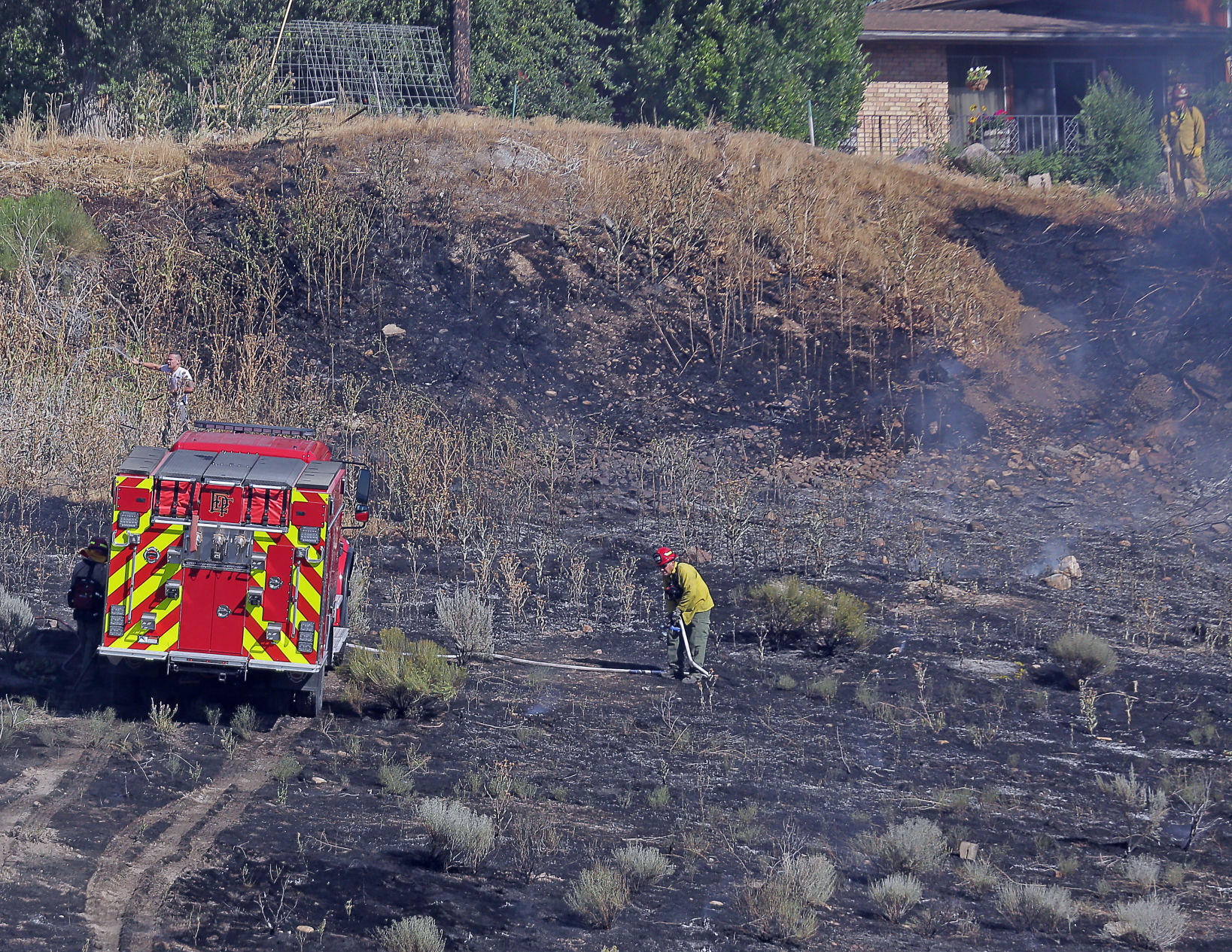 Fire Near Angel Park 02.jpg